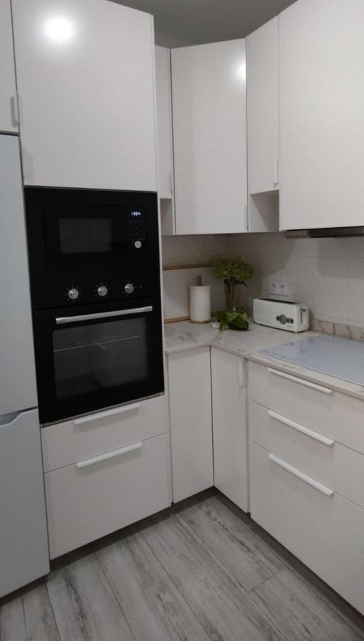 Apartamento Villalvaro Con Parking Santander Eksteriør bilde
