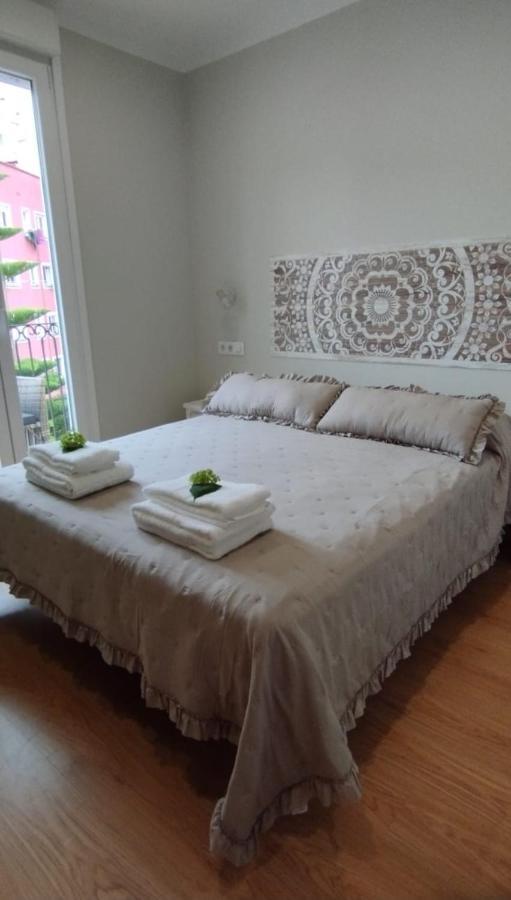Apartamento Villalvaro Con Parking Santander Eksteriør bilde